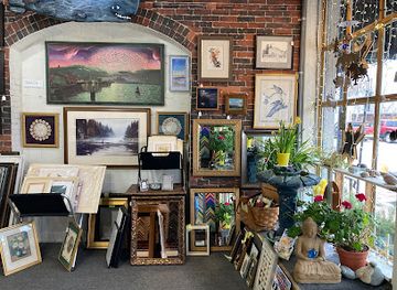 maine/saco/shop/saco-frame-center-gallery