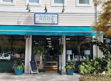north-carolina/wrightsville-beach/shop/airlie-moon
