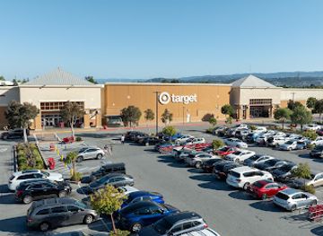 california/san-mateo/shop/bridgepointe-shopping-center