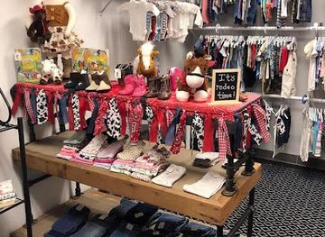 arkansas/fort-smith/shop/fifth-j-vendor-marketplace