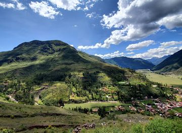 peru/inca-trail/shop/awana-kancha