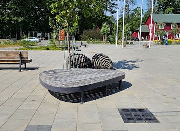 estonia/kärdla/shop/town-square-store