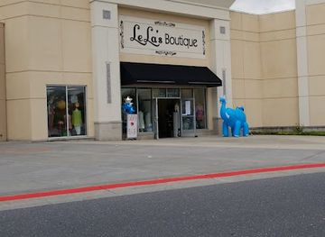 virginia/harrisonburg/shop/lela-s-boutique