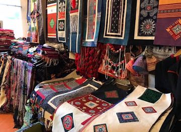 vietnam/sapa/shop/tho-cam-sapa