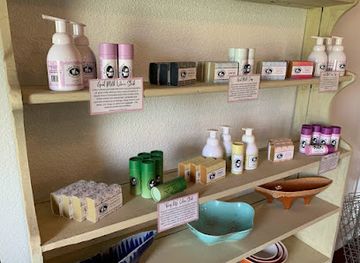 kansas/marais-des-cygnes/shop/gather-market-and-farm-co