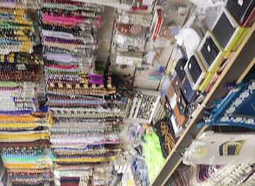 saudi-arabia/medina/shop/mahal-tabah-lldhay-walshnt