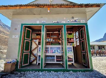 nepal/everest-base-camp/shop/rest-point-bakery-cafe