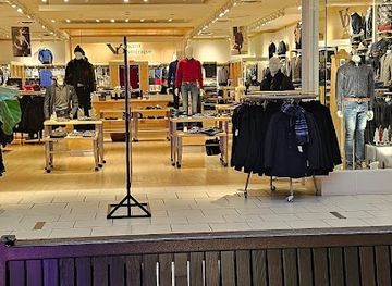 canada/lanaudiere/shop/vincent-d-amerique-joliette-boutique-vetements-hommes