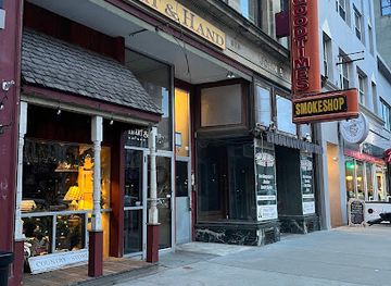 new-hampshire/merrimack-valley/shop/heart-hand-unique-gifts