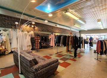 north-carolina/wilmington-area/shop/second-wonder-vintage