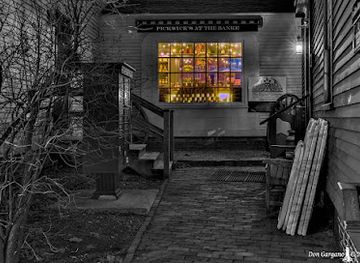 new-hampshire/seacoast-region/shop/pickwick-s-at-the-banke