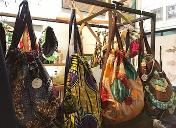 thailand/chiang-mai-province/shop/unique-space-chiang-mai