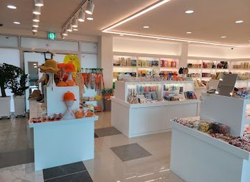 south-korea/jeju-city/seogwipo-city/shop/u