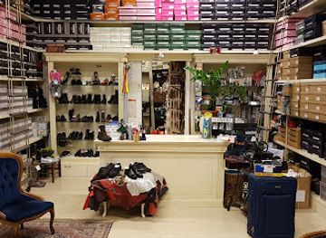 italy/venice-lido/shop/moressa-s-n-c