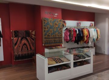 indonesia/jakarta/shop/bin-house-plaza-indonesia