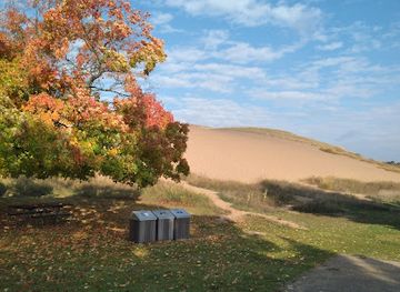 michigan/sleeping-bear-dunes-national-lakeshore/shop/dune-center-store