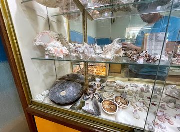 french-polynesia/huahine/shop/motu-tresor