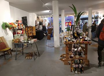 netherlands/the-hague/shop/swan-market-store-den-haag