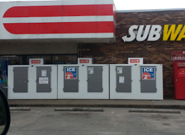 alabama/dauphin-island/shop/redbox