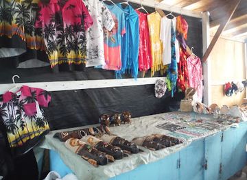 the-bahamas/exuma/shop/bahama-mamas-jewelry-and-gifts