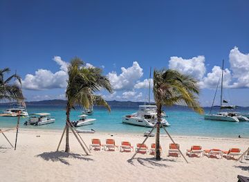 british-virgin-islands/jost-van-dyke-beaches/shop/hendo-s-hideout