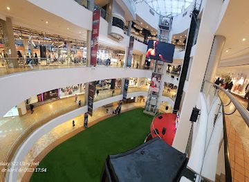 ecuador/central-sierra/shop/condado-shopping