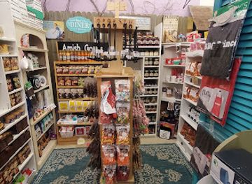 mississippi/the-flatwoods/shop/commerce-street-market