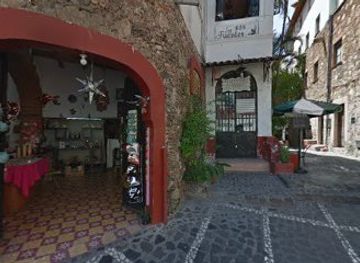 mexico/taxco/shop/dont-shop-in-this-area-stores-do-not-sell-real-silver