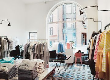 finland/lahti/shop/petit-st-louis