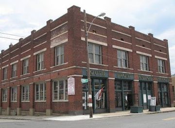 tennessee/memphis-beale-street/shop/south-front-antiques