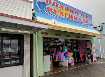 south-carolina/myrtle-beach/myrtle-beach-boardwalk/shop/boardwalk-beachwear