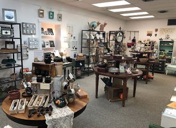 west-virginia/coopers-rock-state-forest/shop/hoot-and-howl