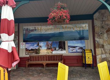 maryland/deep-creek-lake/shop/market-square-shopping-center