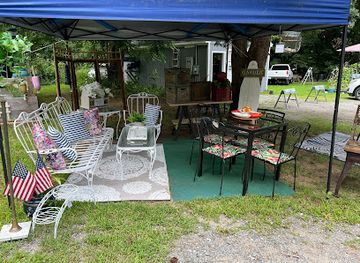 new-hampshire/cheshire-county/shop/route-9-finds-designs