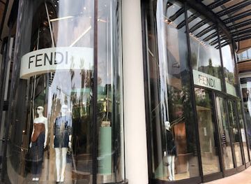 monaco/monte-carlo/shop/fendi-montecarlo