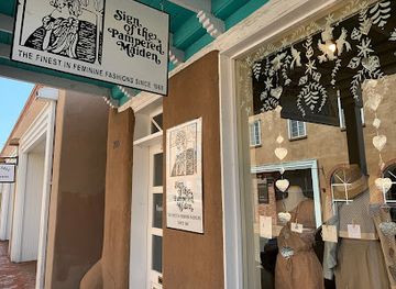 new-mexico/santa-fe/shop/sign-of-the-pampered-maiden
