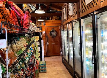 california/big-sur/shop/big-sur-river-inn-general-store
