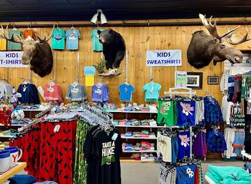 maine/rockland/shop/puffin-s-nest