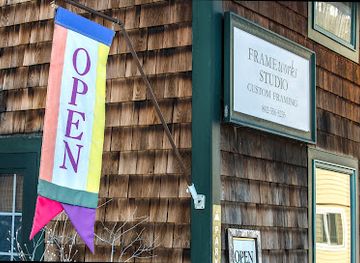vermont/woodstock/shop/frameworks-studio-of-woodstock