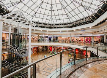 spain/costa-del-sol/shop/rosaleda-shopping-mall