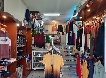 ecuador/otavalo/shop/glamour-boutique