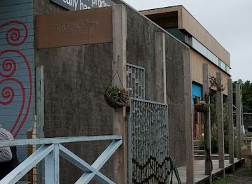 australia/gippsland/shop/udder-hoe-gippsland