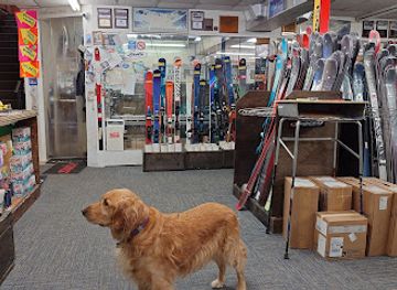 massachusetts/wachusett-mountain-ski-area/shop/strand-s-ski-shop-inc