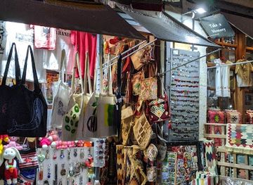 albania/gjirokaster/shop/take-a-memory