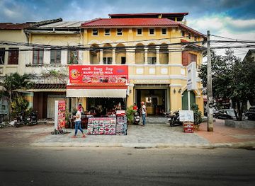 cambodia/kampot/shop/river-souvenirs