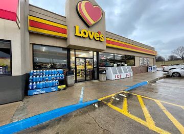 arkansas/lower-delta/shop/love-s-travel-stop