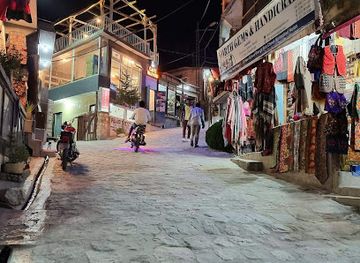 pakistan/gilgit/shop/hunza-bazar