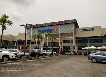 cameroon/douala/bonapriso/shop/super-u-kadji-square