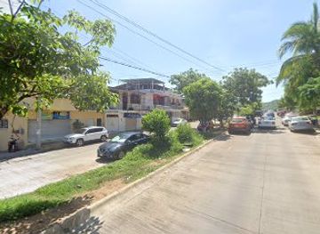 mexico/ixtapa-zihuatanejo/zihuatanejo/shop/artesanias