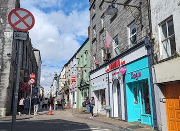 ireland/salthill/shop/regis-boutique